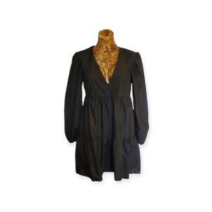 Missguided dress black v neck Medium Size 8